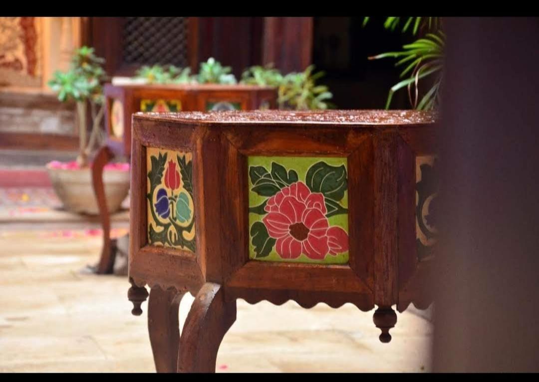 Deewanji Ni Haveli Bed & Breakfast Amhedabad Dış mekan fotoğraf