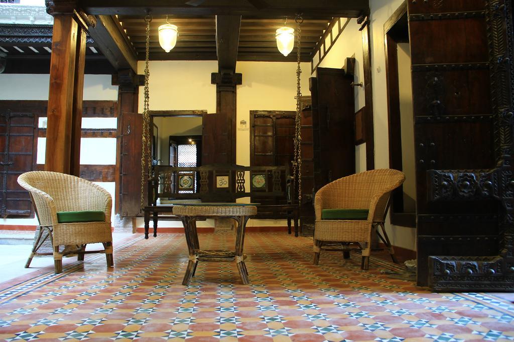 Deewanji Ni Haveli Bed & Breakfast Amhedabad Dış mekan fotoğraf