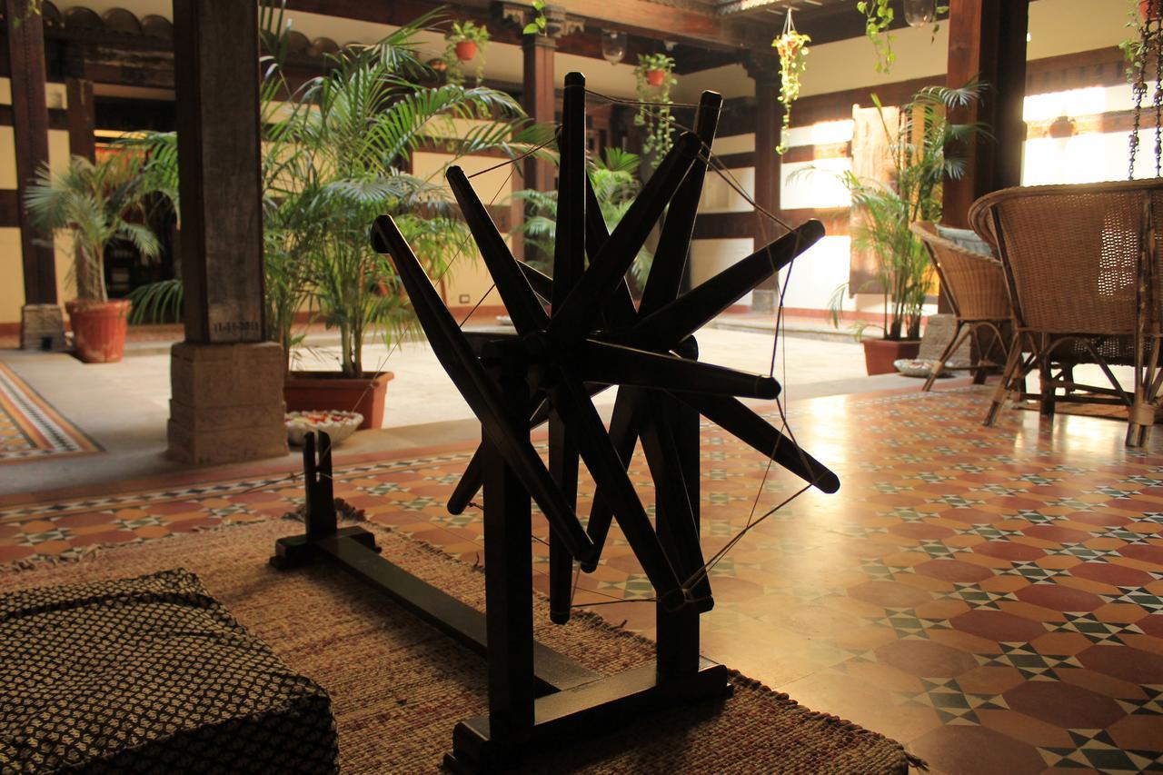 Deewanji Ni Haveli Bed & Breakfast Amhedabad Dış mekan fotoğraf
